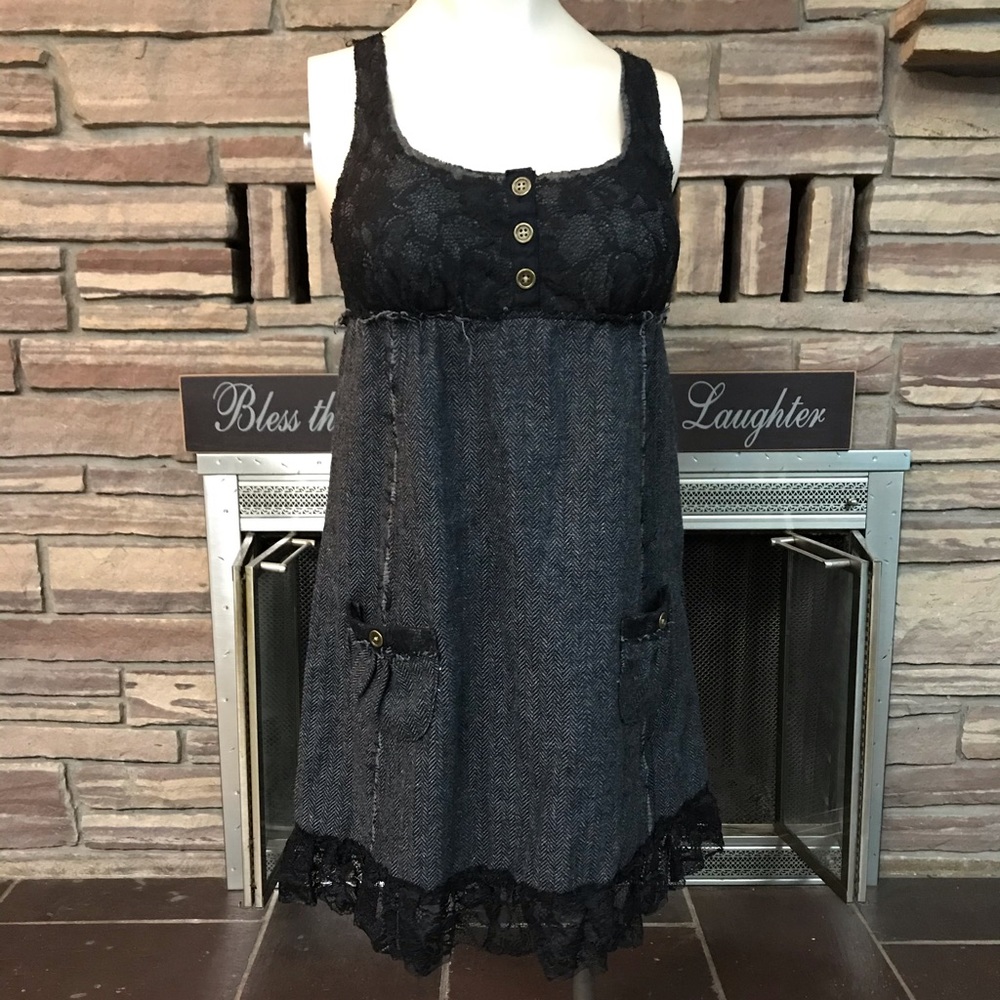 Super cute black&lace Free People cocktail dress